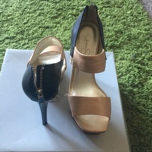 Jessica Simpson Platform Heel